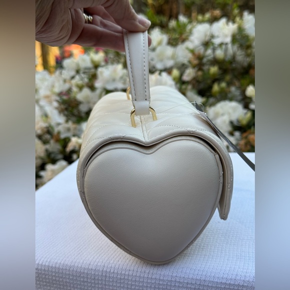 Kate Spade Quilted Leather Purse Maringue/Off White Heart to Heart Purse NWT - Picture 6 of 13